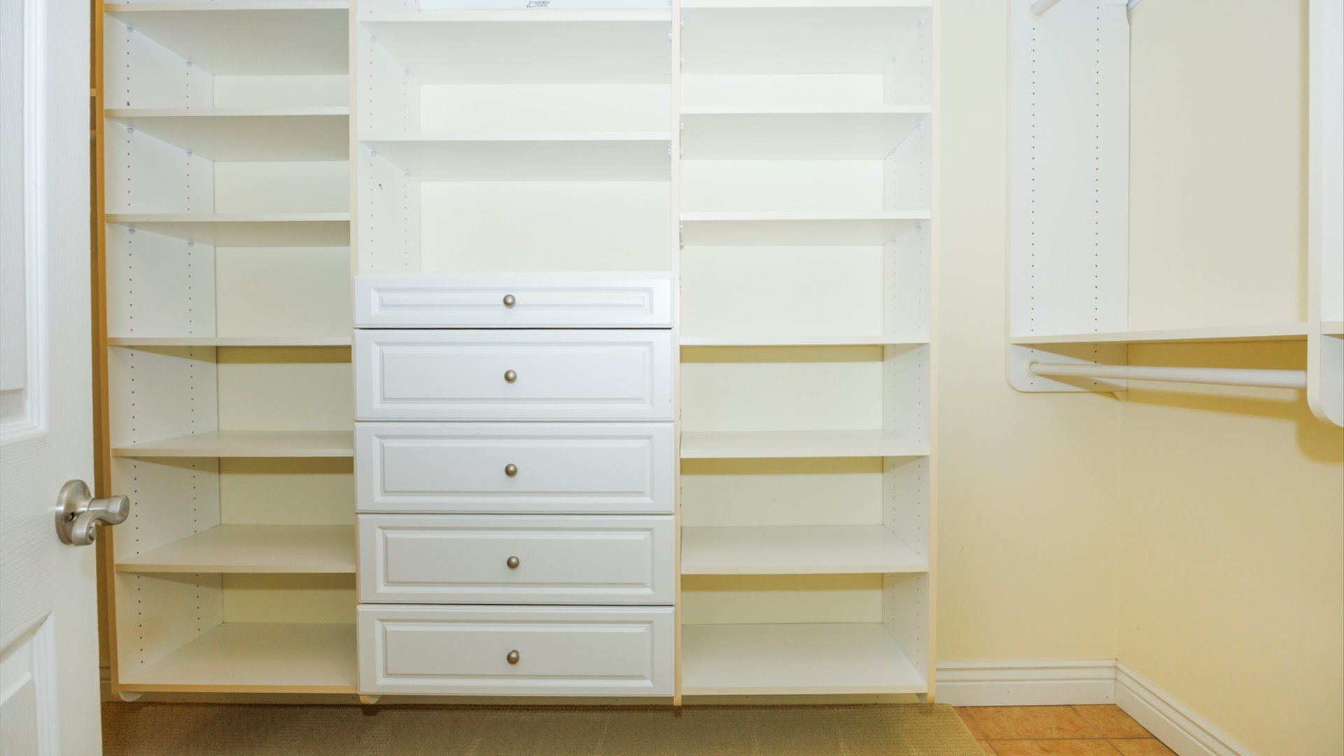 2509 Kara Crossing Bloomington, IL 61704 - Photo 40 of 74