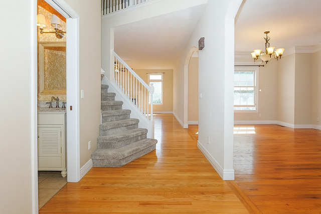 2509 Kara Crossing Bloomington, IL 61704 - Photo 4 of 74