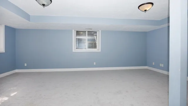 $399,000 | 2509 Kara Crossing, Bloomington, IL 61704