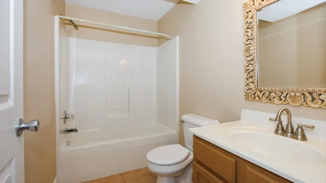 $399,000 | 2509 Kara Crossing, Bloomington, IL 61704