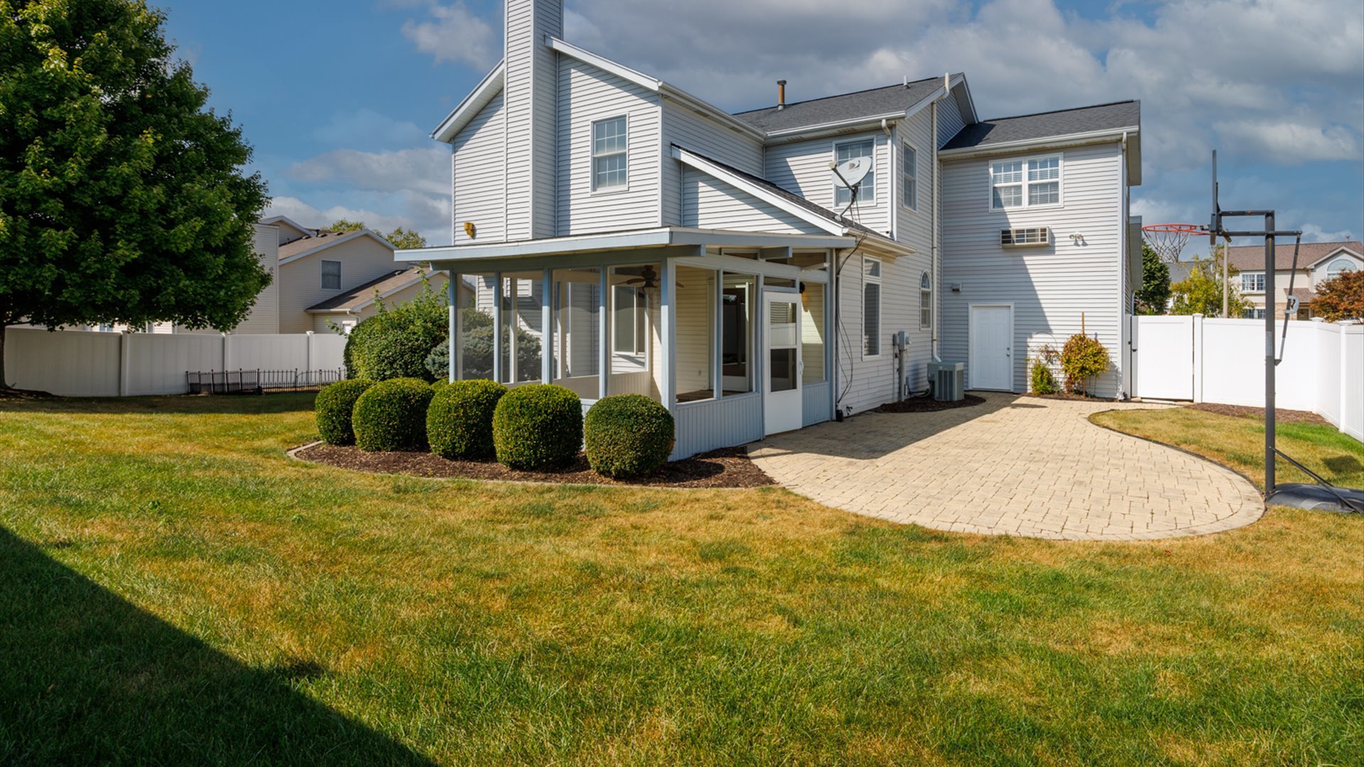 2509 Kara Crossing Bloomington, IL 61704 - Photo 69 of 74