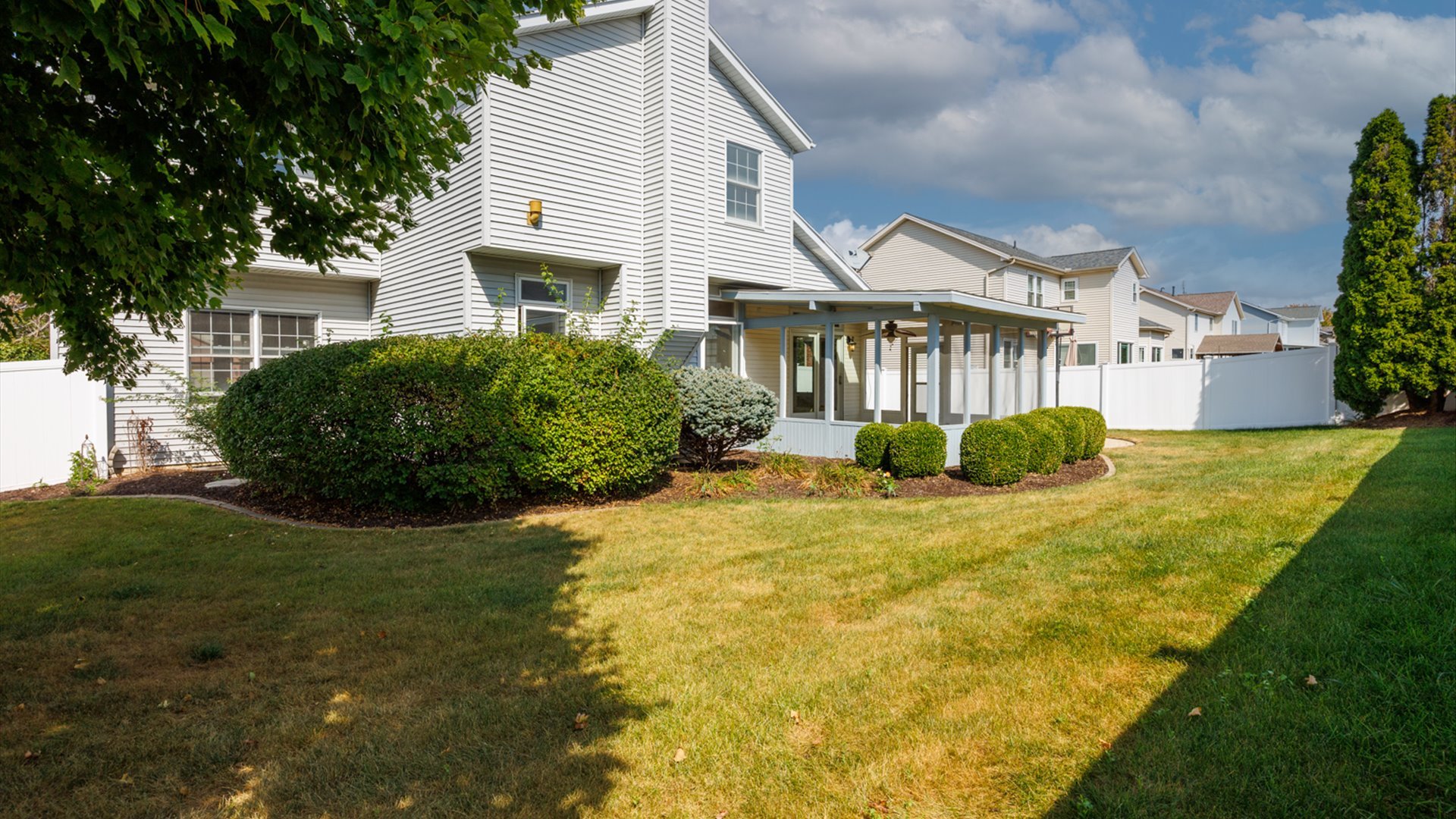 2509 Kara Crossing Bloomington, IL 61704 - Photo 70 of 74