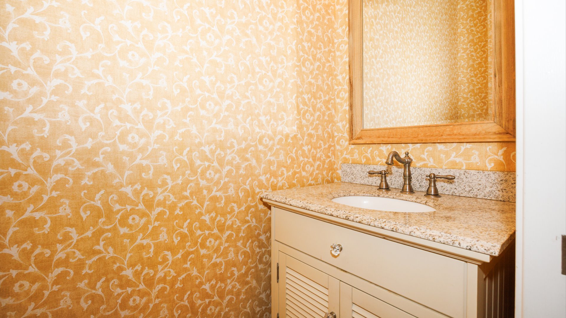 2509 Kara Crossing Bloomington, IL 61704 - Photo 10 of 74