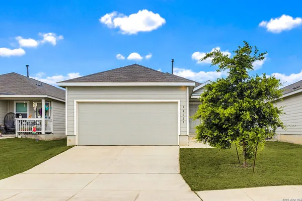 $1,400 | 14623 Bolinger Mill, San Antonio, TX 78254