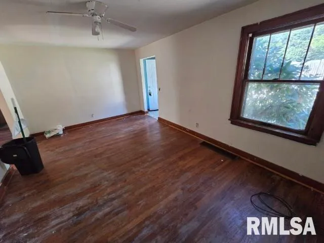 $55,000 | 1605 Lamar Avenue, Mount Vernon, IL 62864