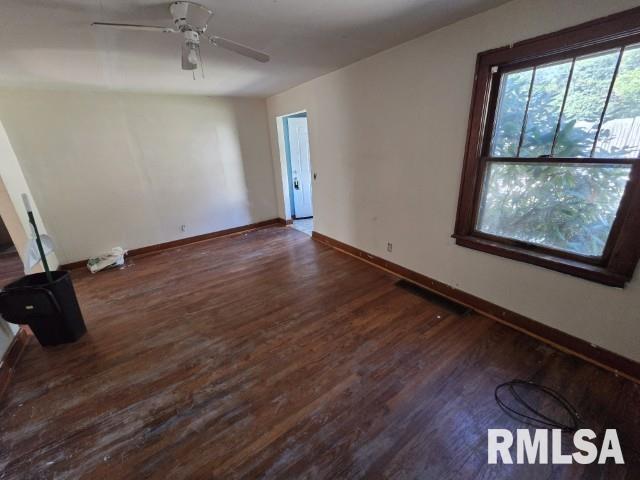 1605 Lamar Avenue Mount Vernon, IL 62864 - Photo 12 of 23