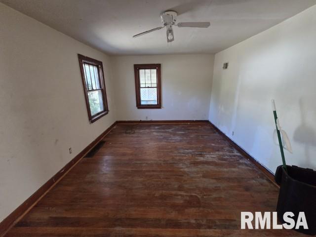 1605 Lamar Avenue Mount Vernon, IL 62864 - Photo 2 of 23