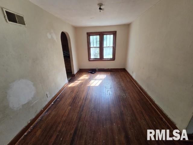 1605 Lamar Avenue Mount Vernon, IL 62864 - Photo 3 of 23