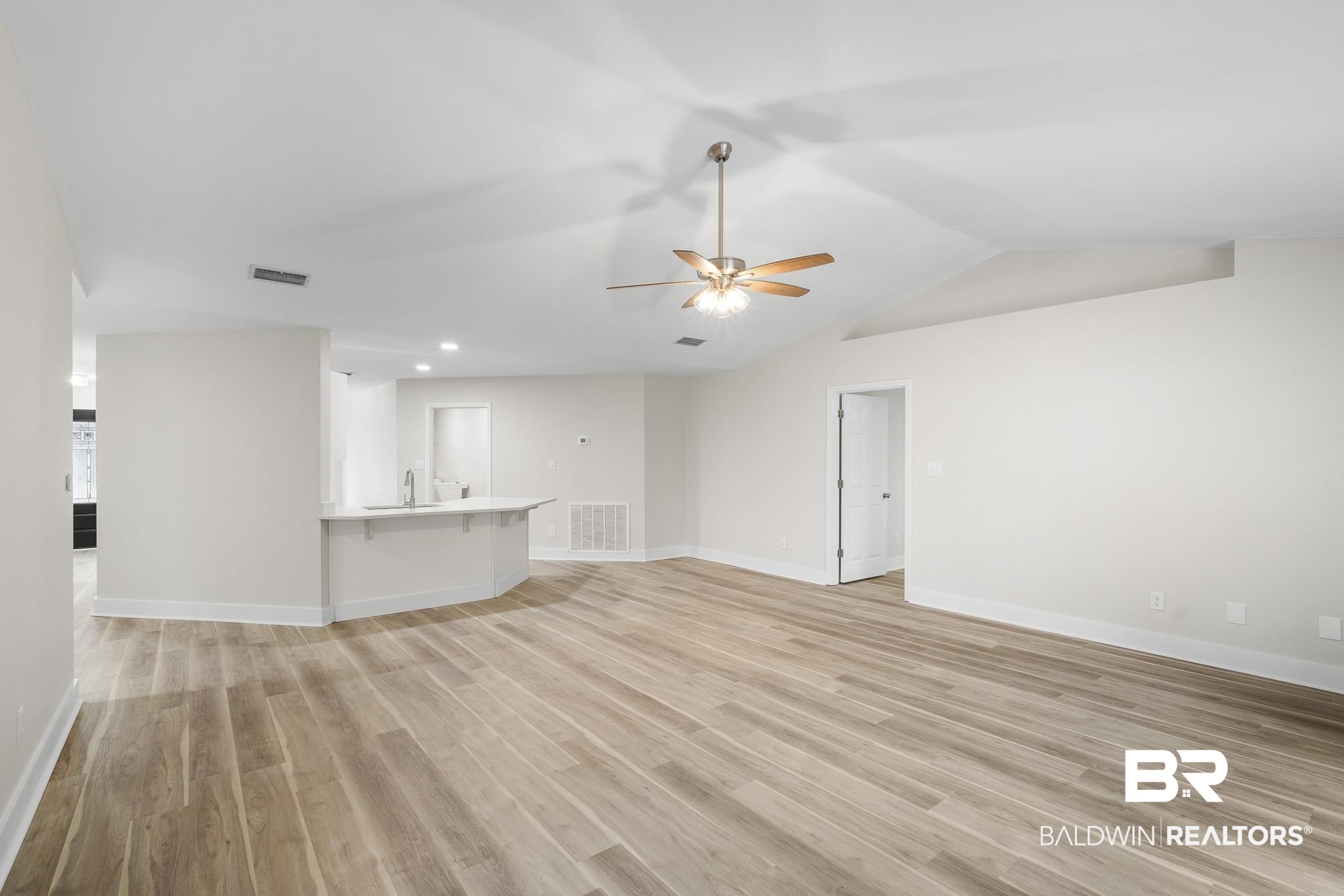11648 Balsam Court Daphne, AL 36527 - Photo 11 of 32