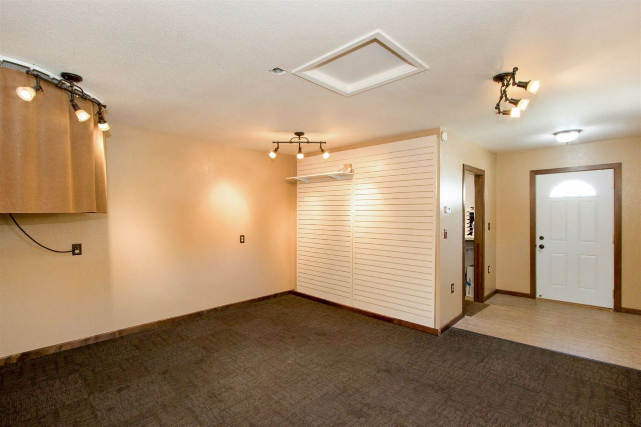 4729 Mt Vernon Road Southeast Cedar Rapids, IA 52403 - Photo 20 of 28 Gallery Image 20