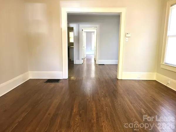 $1,250 | 1623 Fountain View Street, Unit 2, Charlotte, NC 28203