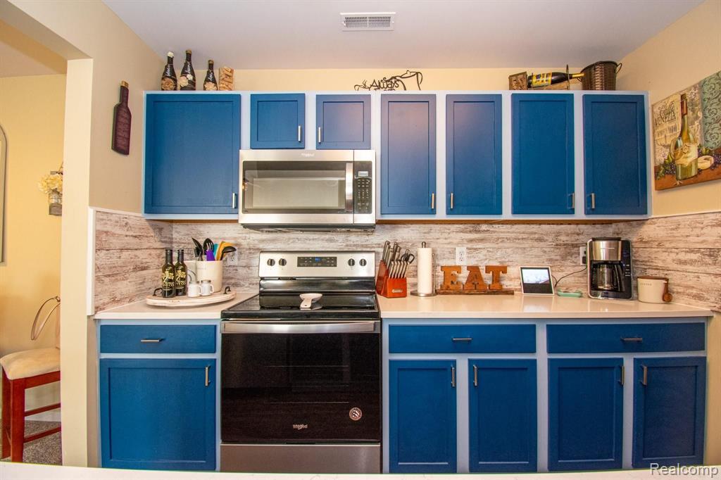 11878 Farmington Road Livonia, MI 48150 - Photo 13 of 26