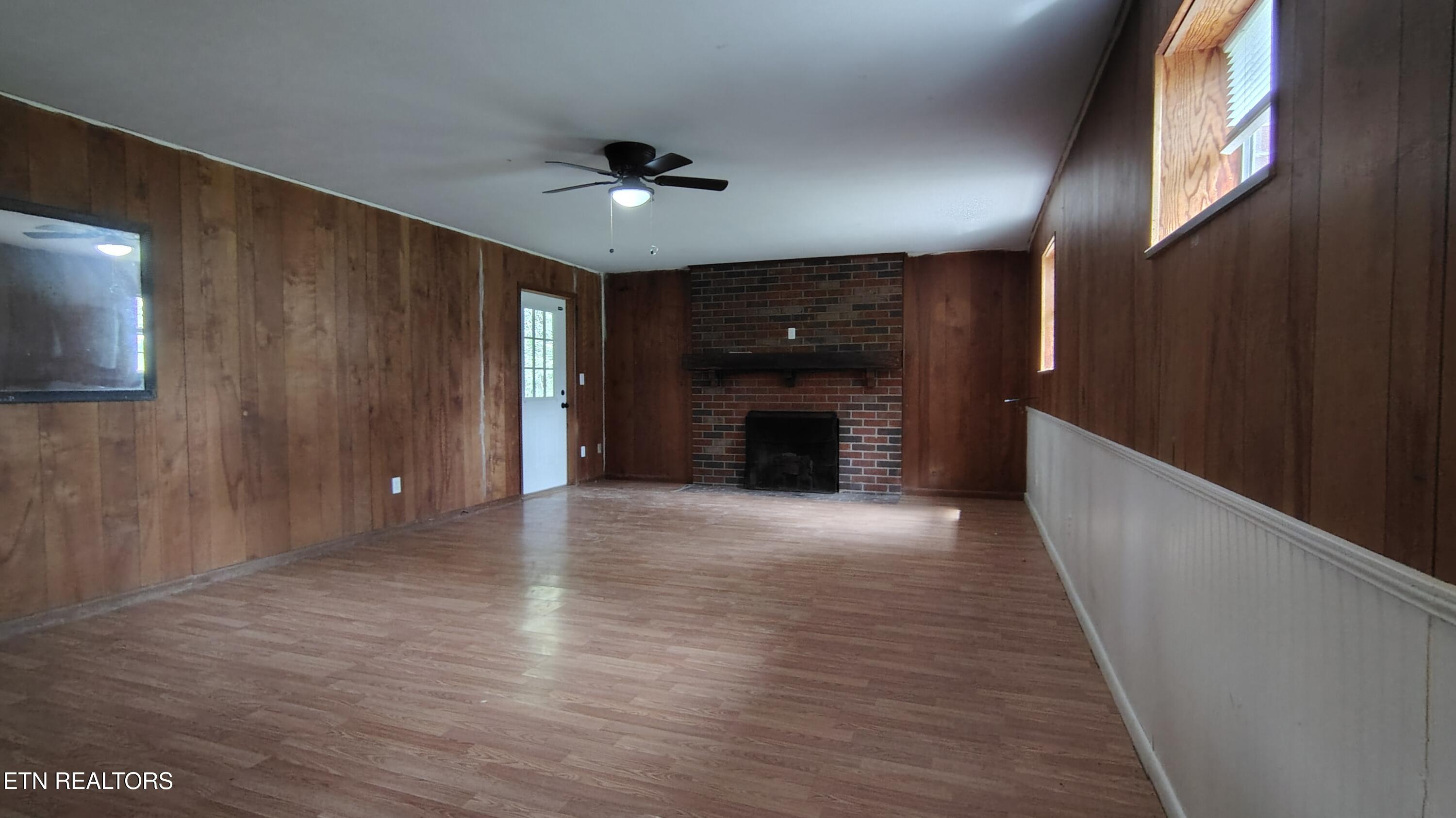 414 Guille Street Athens, TN 37303 - Photo 18 of 24 IMG_20250922_133628508_HDR