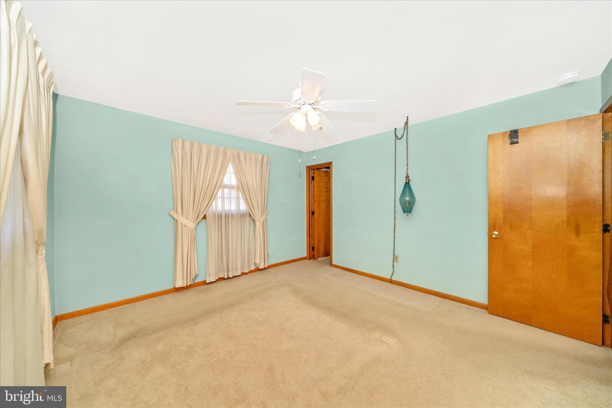 7914 Edgewood Farm Road Frederick, MD 21702 - Photo 20 of 58 Primary Bedroom