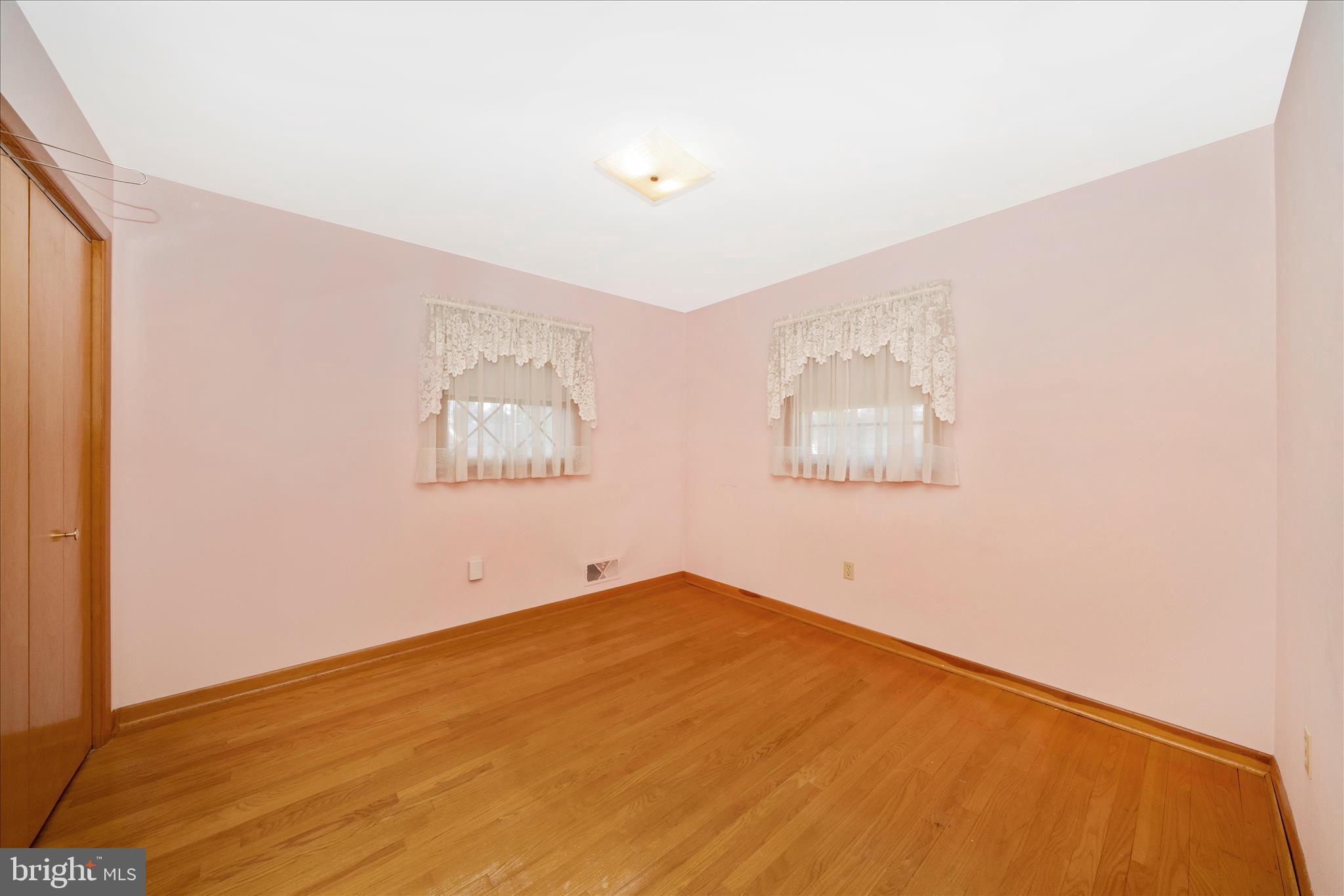 7914 Edgewood Farm Road Frederick, MD 21702 - Photo 24 of 58 Bedroom 2