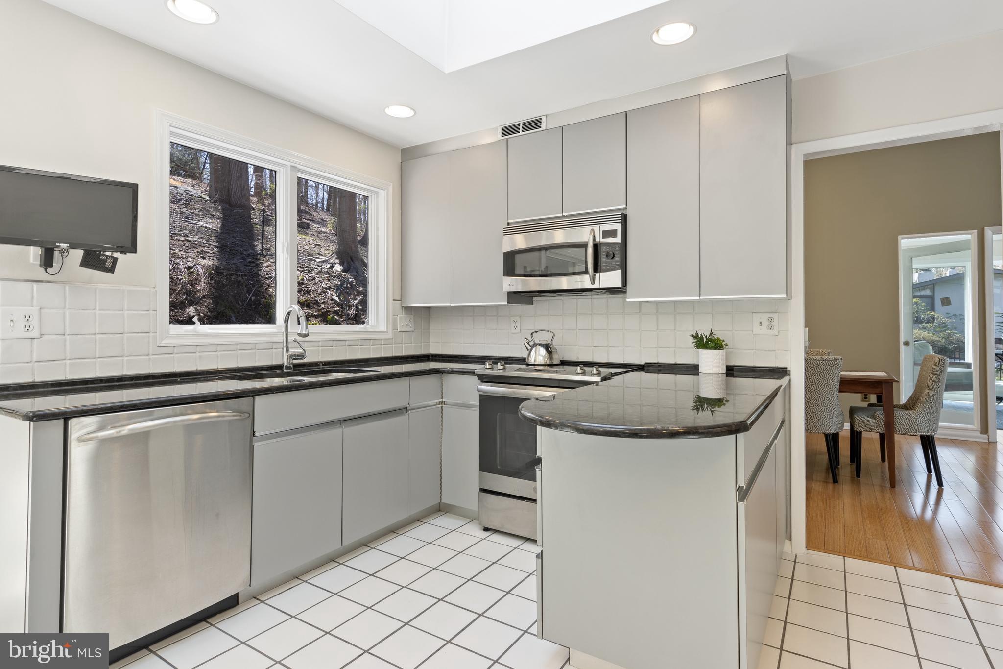 3304 Sawmill Road Newtown Square, PA 19073 - Photo 14 of 39
