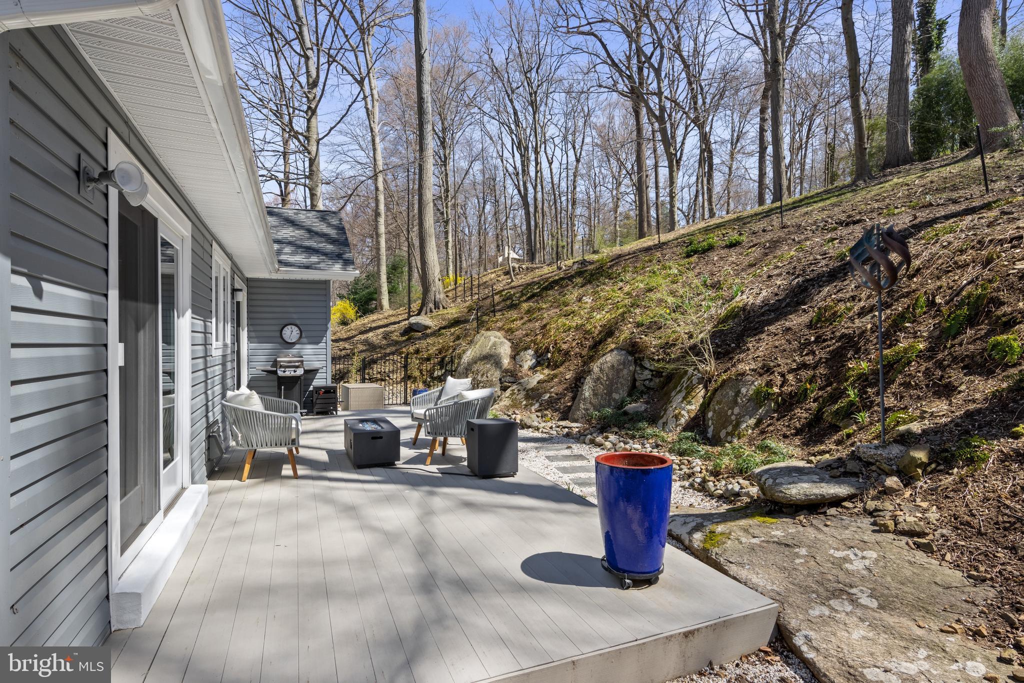 3304 Sawmill Road Newtown Square, PA 19073 - Photo 17 of 39