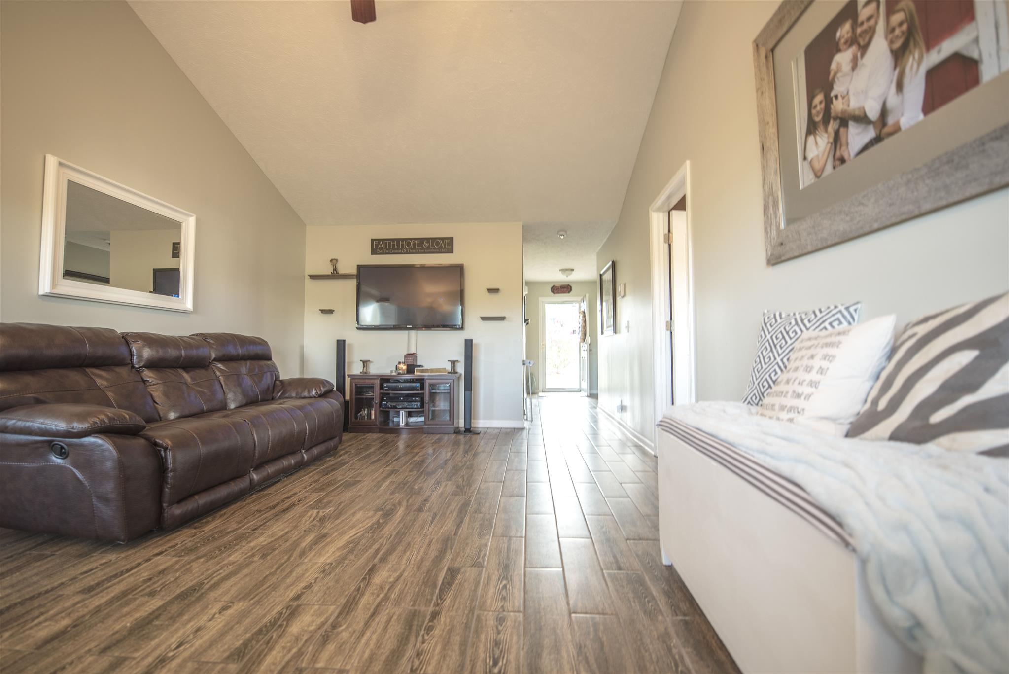 2020 Rindle Court Murfreesboro, TN 37129 - Photo 2 of 29 Gallery Image 2