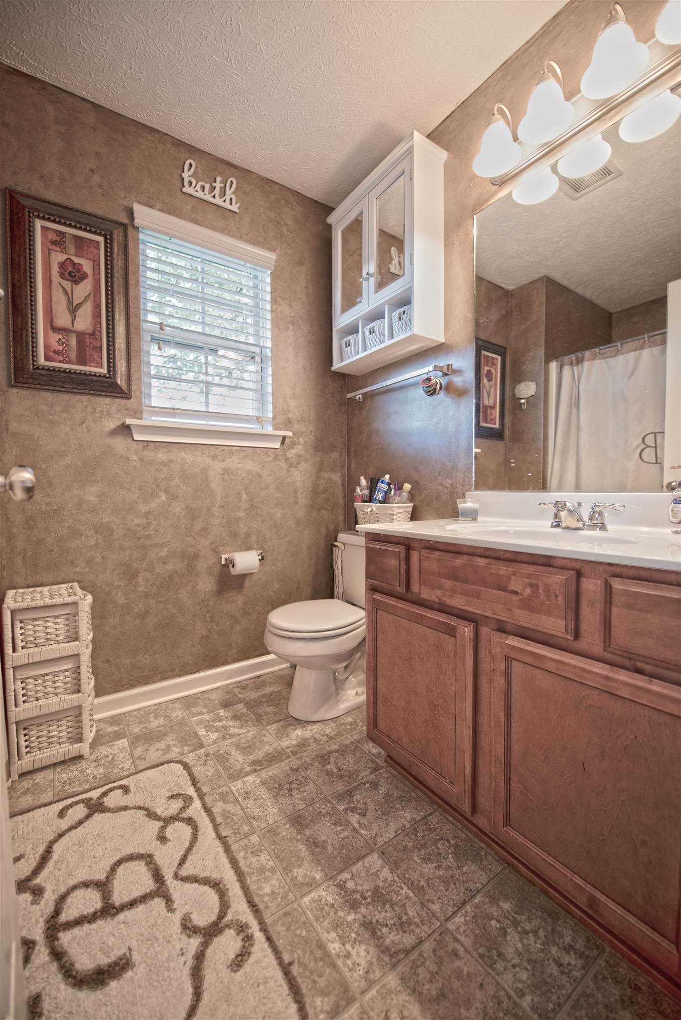 2020 Rindle Court Murfreesboro, TN 37129 - Photo 9 of 29 Gallery Image 9