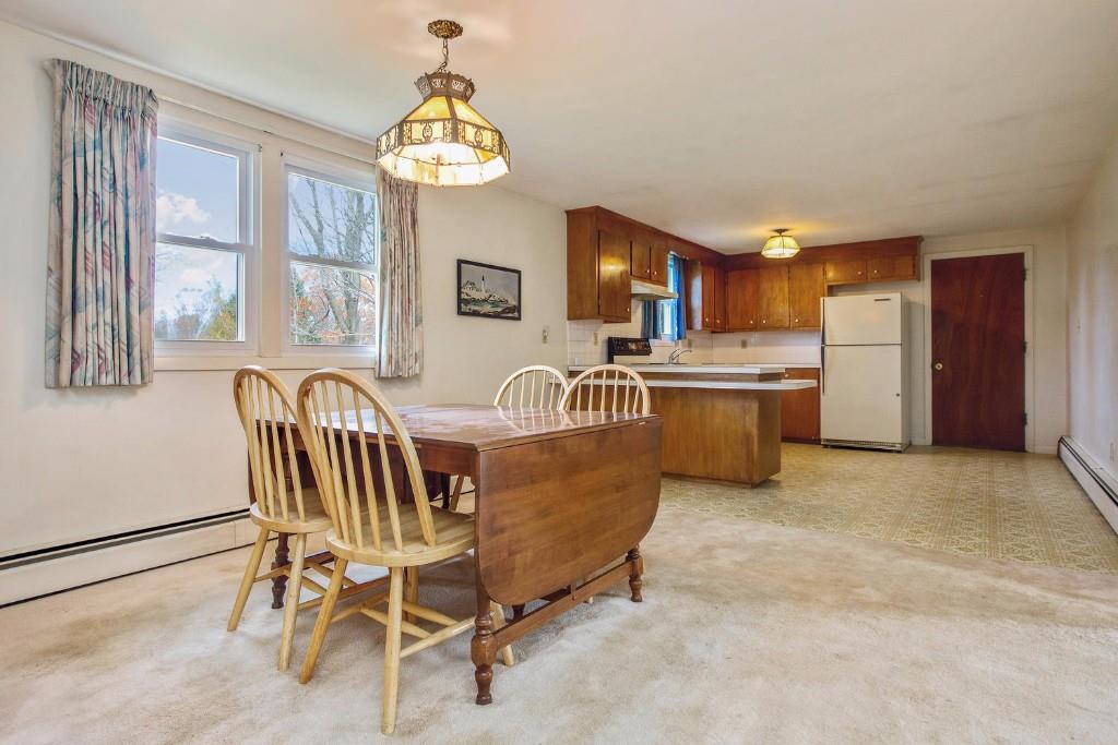 9 Thrasher Road Cape Elizabeth, ME 04107 - Photo 10 of 31 Dining Room and Kitchen