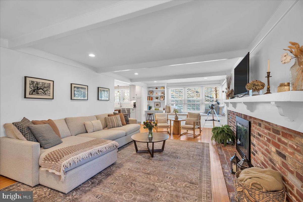 126 Ashford Road Cherry Hill, NJ 08003 - Photo 18 of 43 a living room with furniture and a large window