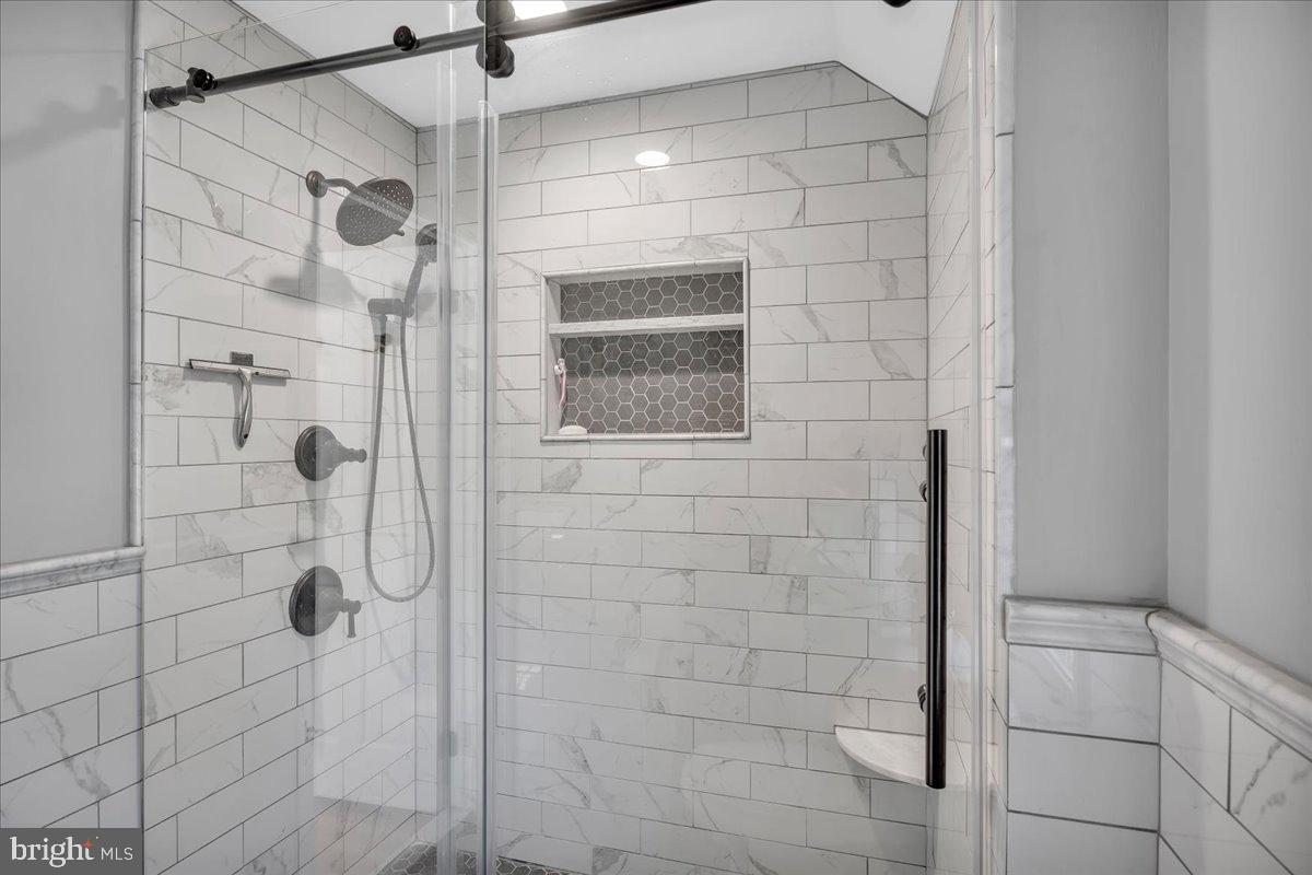 126 Ashford Road Cherry Hill, NJ 08003 - Photo 22 of 43 a bathroom with a shower