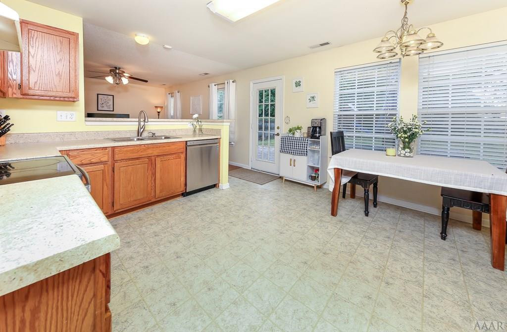 166 Green View Road Moyock, NC 27958 - Photo 17 of 42
