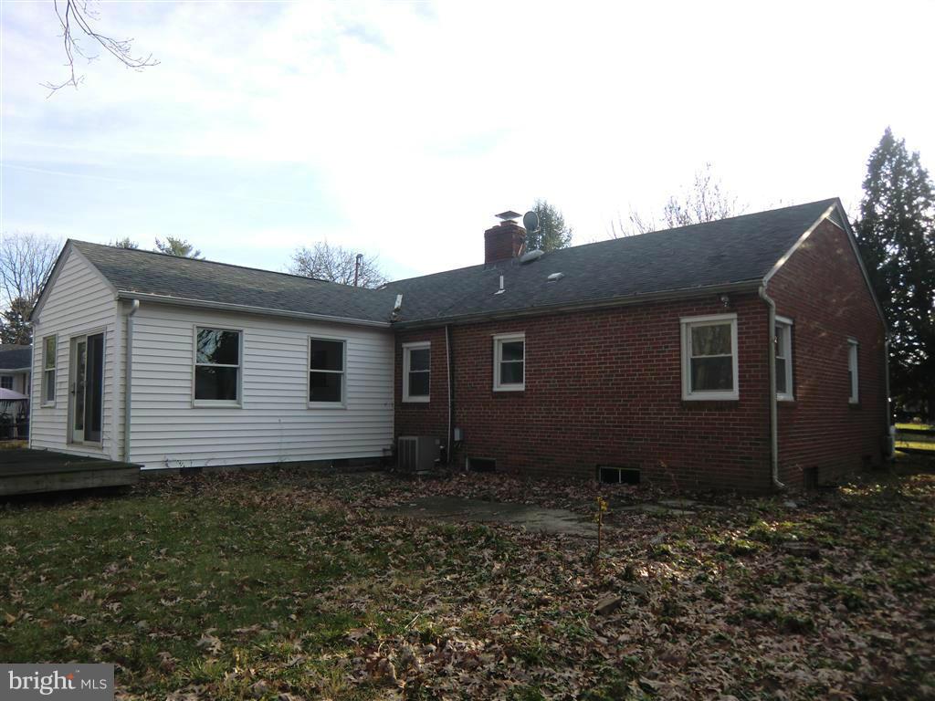 28405 Kemptown Road Damascus, MD 20872 - Photo 29 of 30 Exterior (Rear)