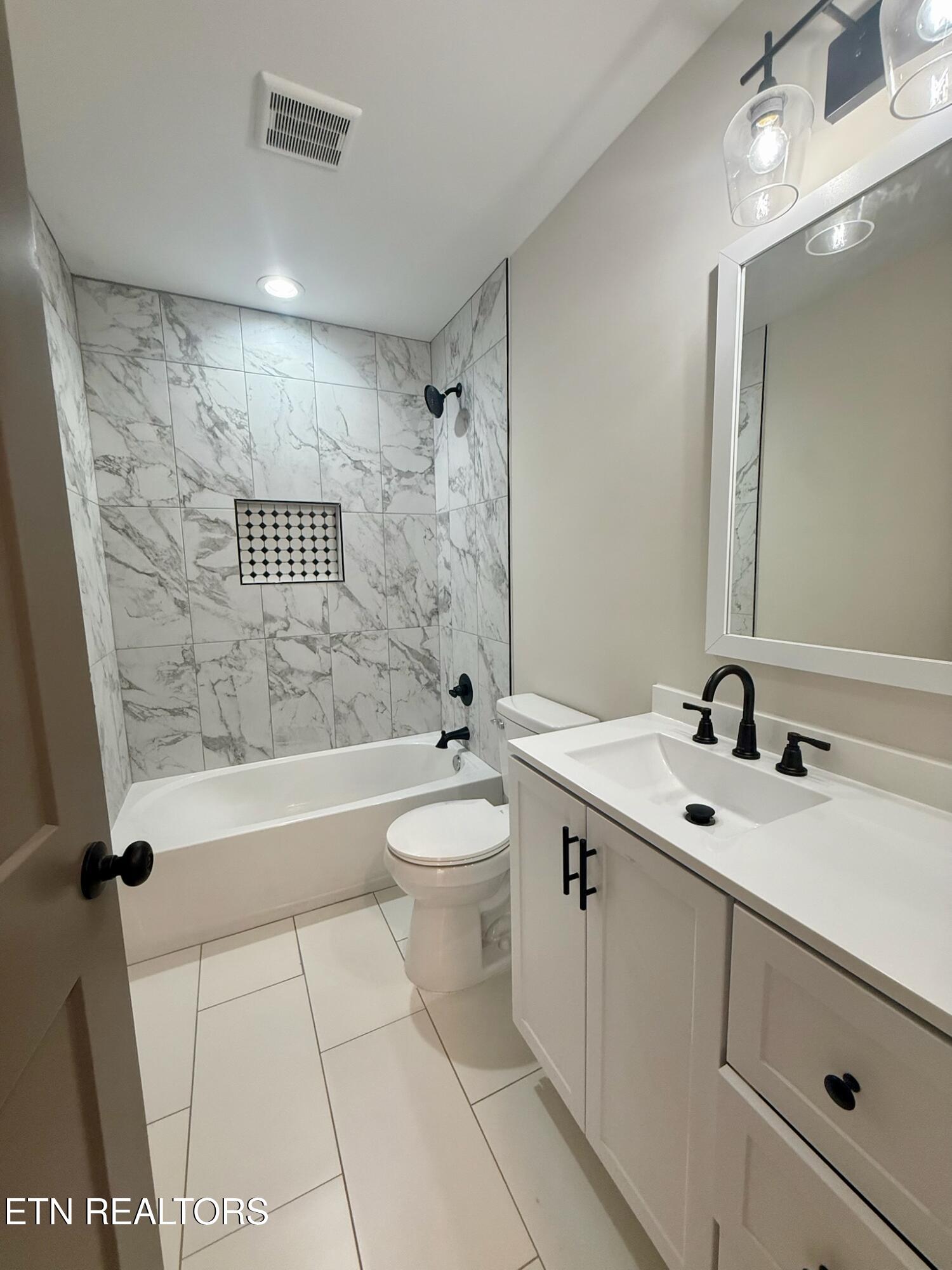 156 Old State Road Knoxville, TN 37914 - Photo 7 of 16 IMG_5729