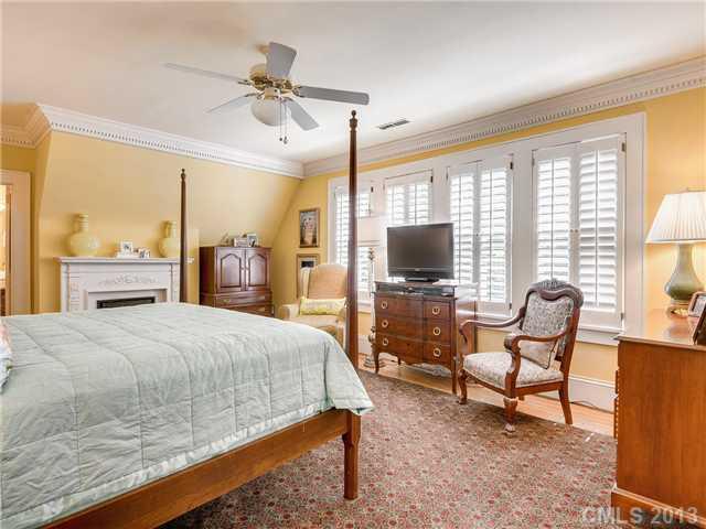 2127 Norton Road Charlotte, NC 28207 - Photo 9 of 16 Gallery Image 9