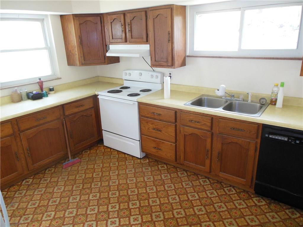 166 Dobson Road Mars, PA 16046 - Photo 13 of 20 Gallery Image 13