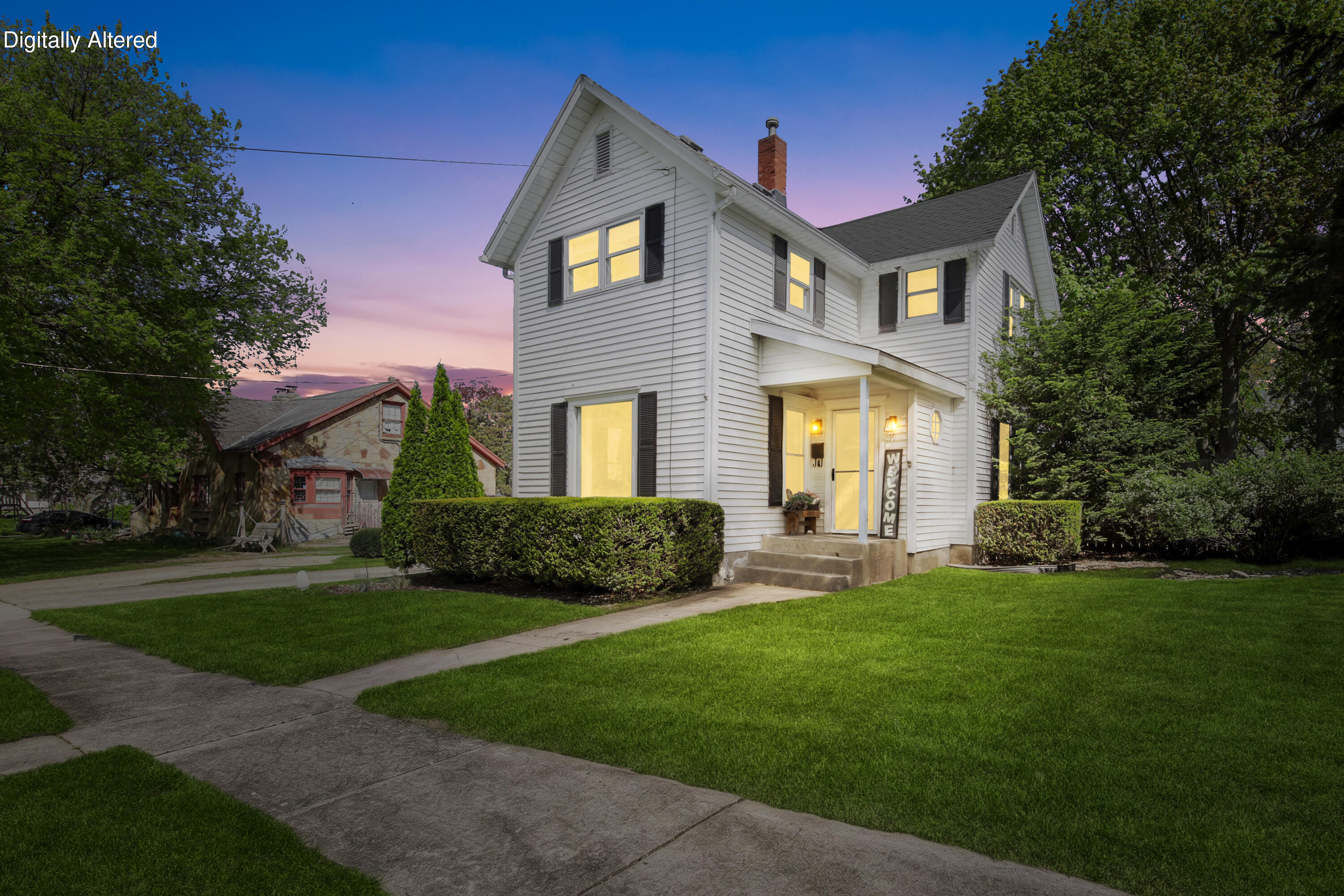 19 Elm Street Fort Atkinson, WI 53538 - Photo 1 of 32 Digitally Altered Image