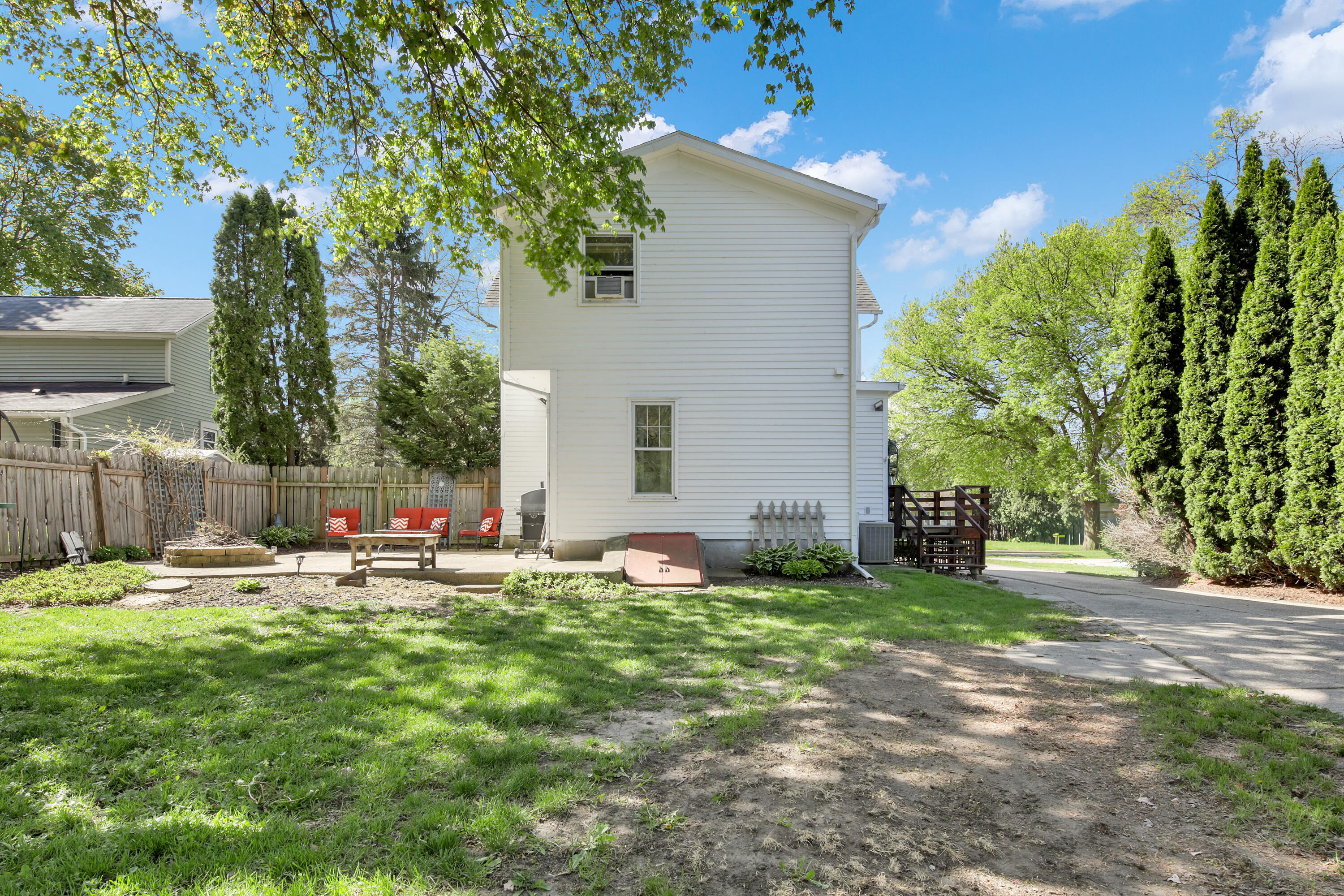 19 Elm Street Fort Atkinson, WI 53538 - Photo 27 of 32 19 elm st-26