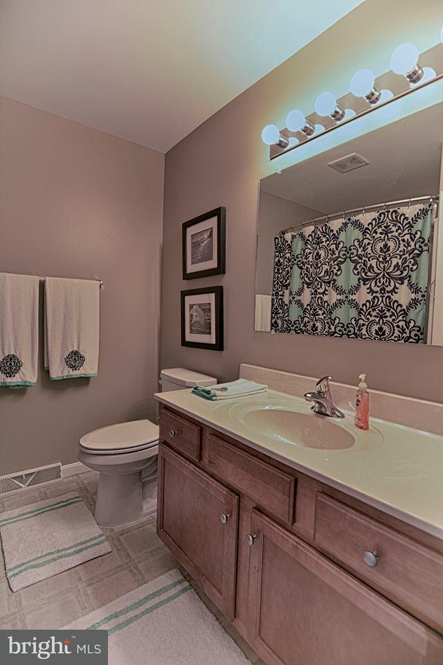 613 Wallingford Road Lititz, PA 17543 - Photo 16 of 24