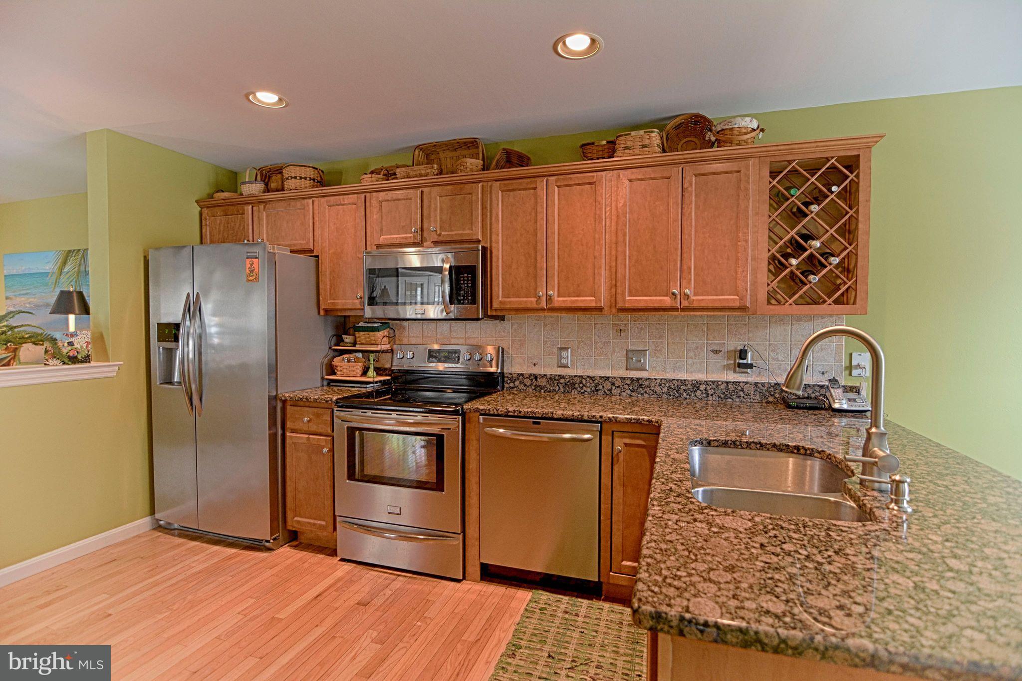 613 Wallingford Road Lititz, PA 17543 - Photo 4 of 24