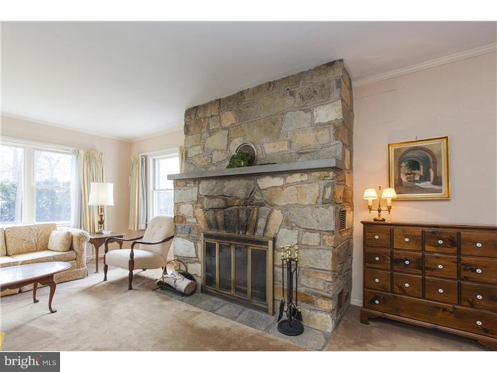 241 Cold Soil Road Princeton, NJ 08540 - Photo 4 of 25