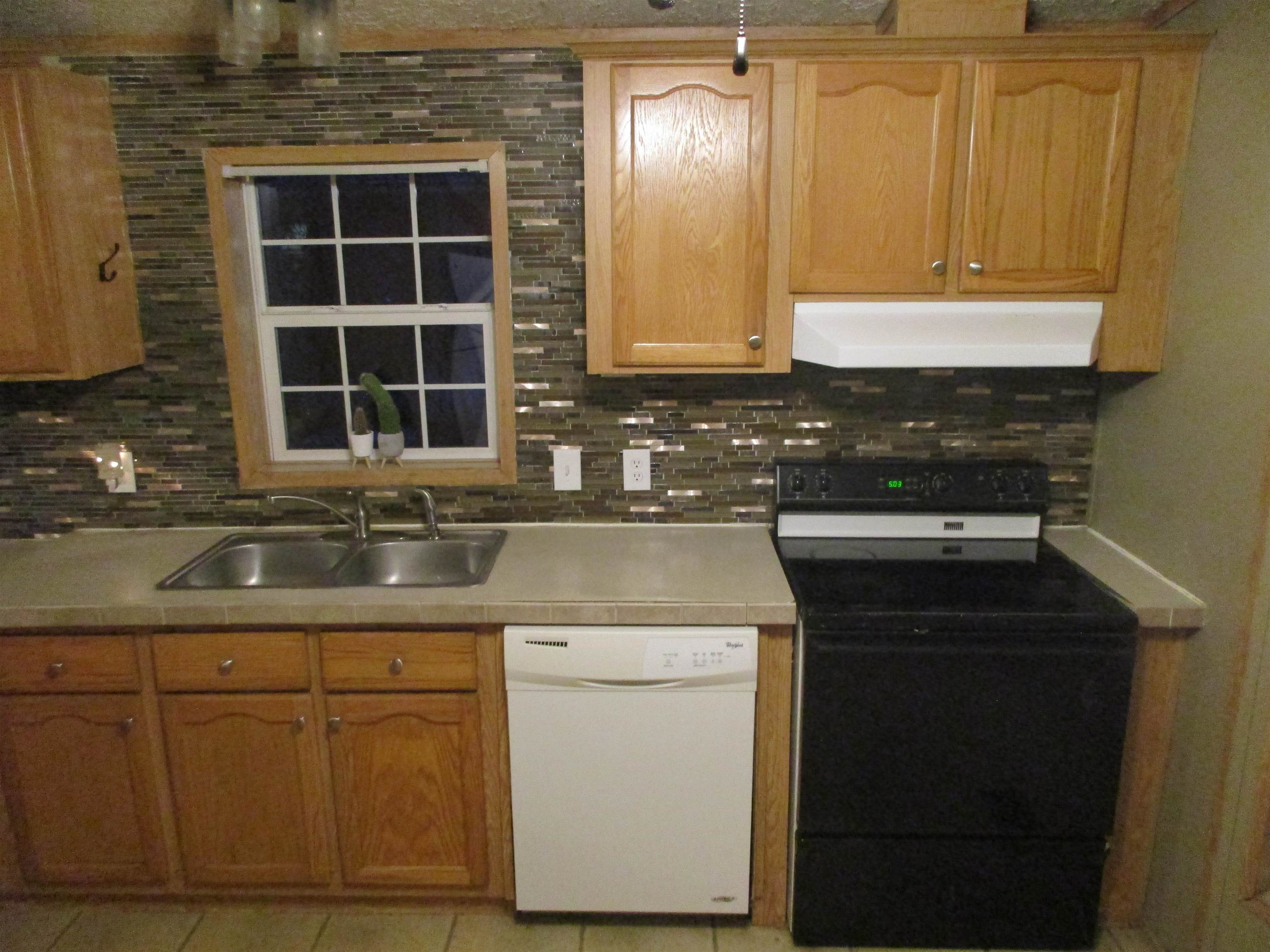 123 West Milton Road Milton, VT 05468 - Photo 9 of 40 Gallery Image 9