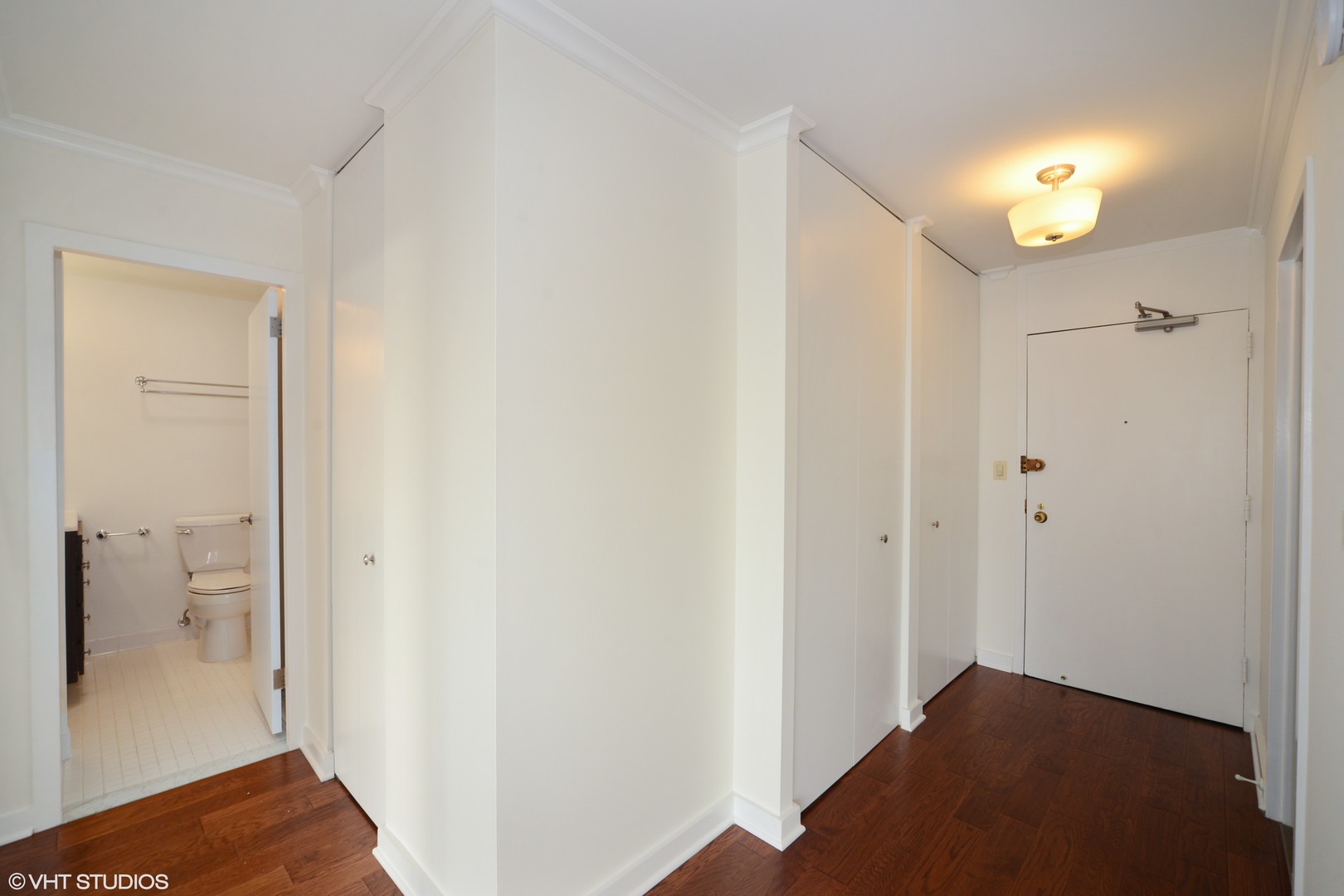 5455 North Sheridan Road, Unit 2810 Chicago, IL 60640 - Photo 7 of 9