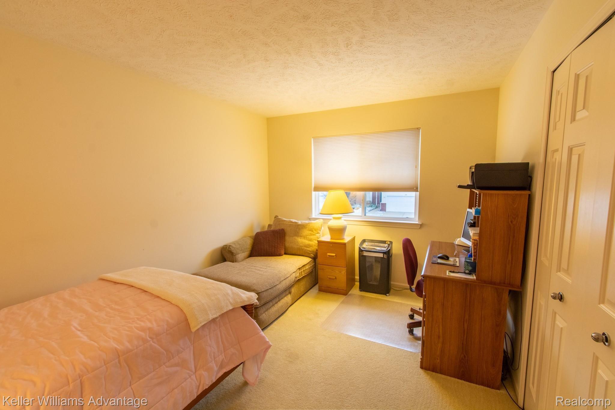 36 Sedum Road Howell, MI 48843 - Photo 18 of 33 36 Sedum-Bed B 1.jpg