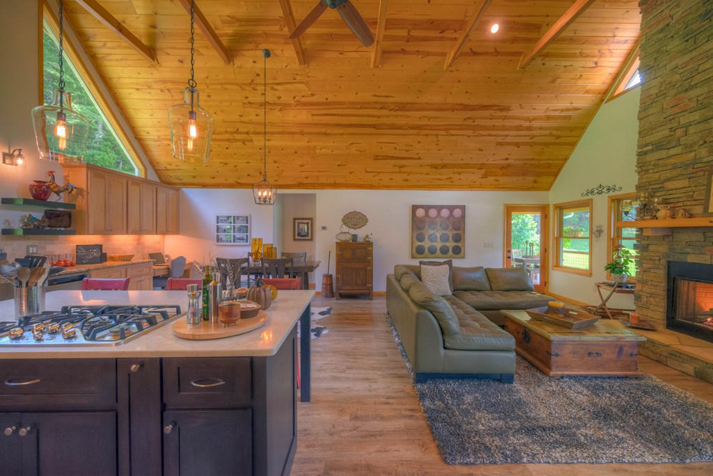 720 Oakgrove Road Murphy, NC 28906 - Photo 13 of 45