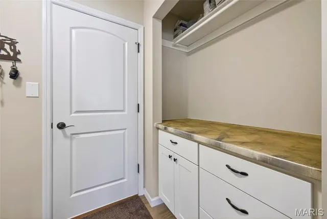 $389,000 | 2685 Winding Valley Drive, Fenton, MO 63026