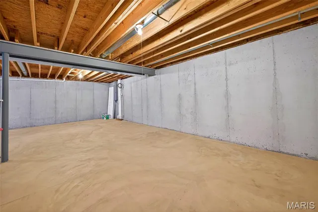 $389,000 | 2685 Winding Valley Drive, Fenton, MO 63026