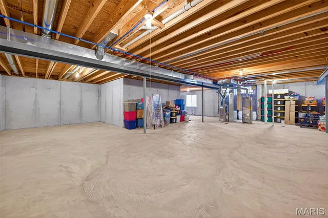 $389,000 | 2685 Winding Valley Drive, Fenton, MO 63026