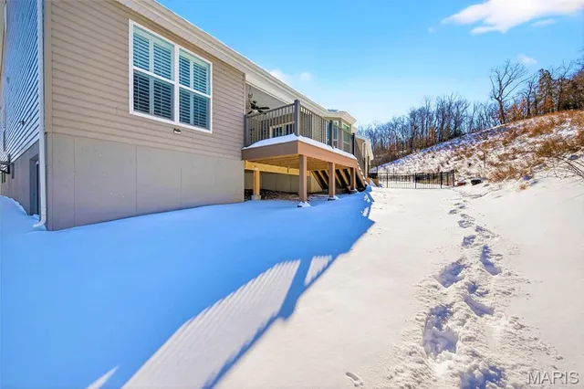 $389,000 | 2685 Winding Valley Drive, Fenton, MO 63026