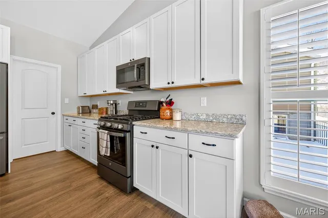 $389,000 | 2685 Winding Valley Drive, Fenton, MO 63026