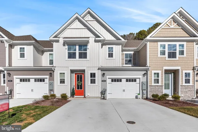 $464,900 | 393 Scranton Lane, Ocean View, DE 19970