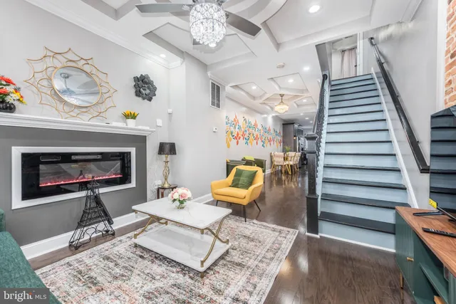 $2,599 | 1007 West Fayette Street, Baltimore, MD 21223