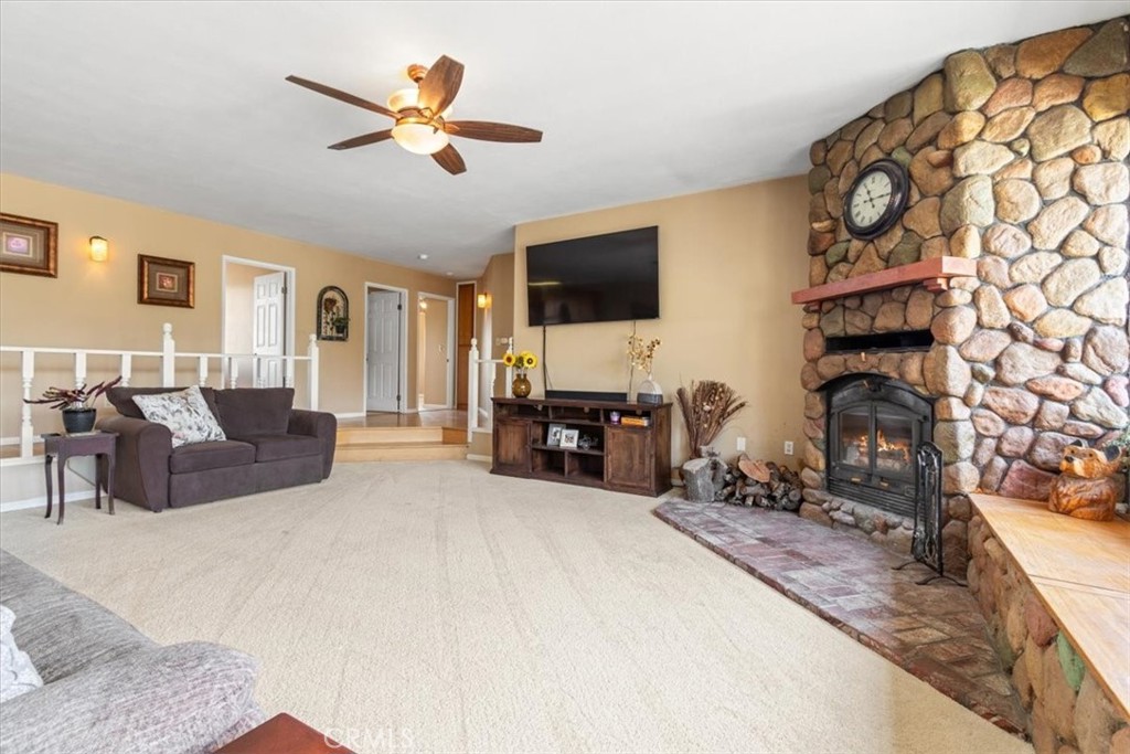 770 Roads End Point Lebec, CA 93243 - Photo 16 of 43