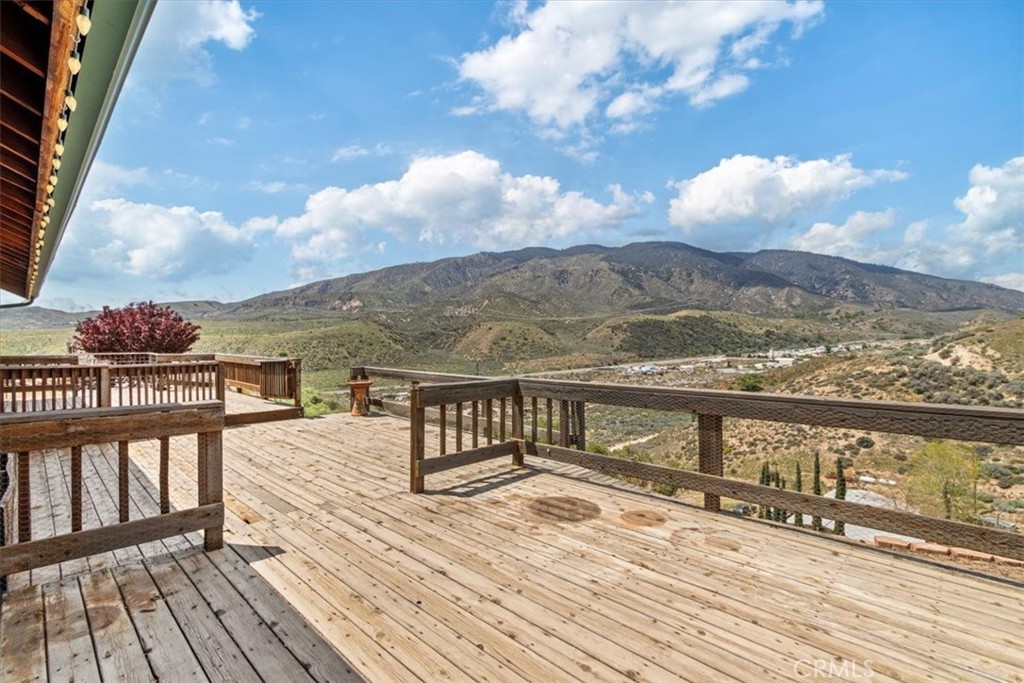 770 Roads End Point Lebec, CA 93243 - Photo 29 of 43