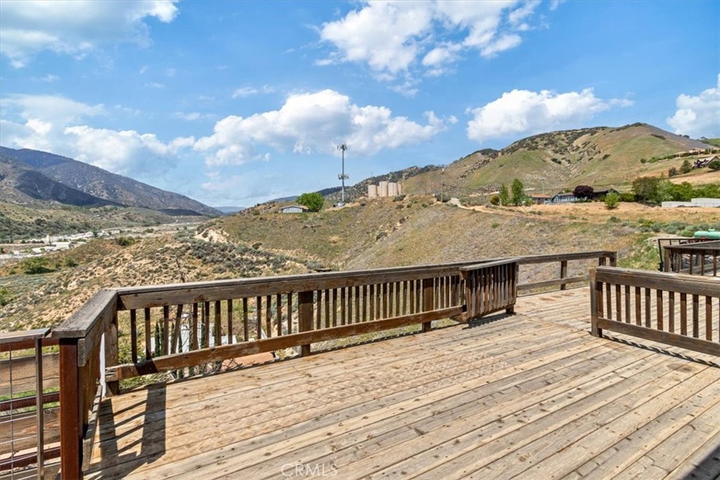 770 Roads End Point Lebec, CA 93243 - Photo 30 of 43